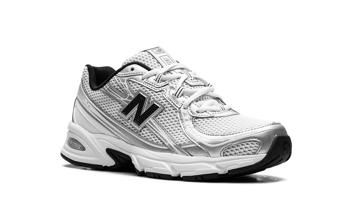 740 White Silver Metallic Navy U740NW2