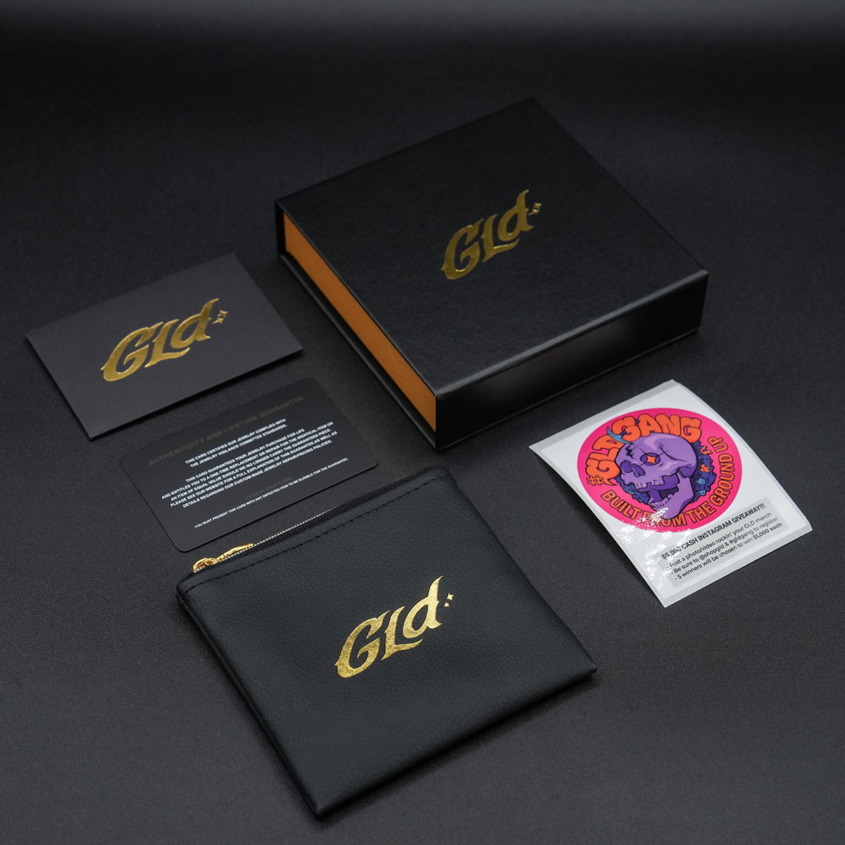 Golf Tee Pendant in White Gold