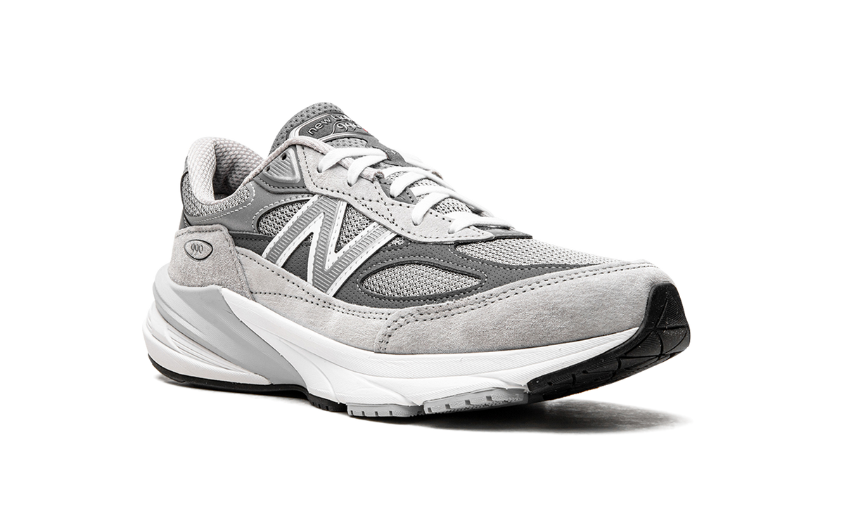 990v6 Grey M990GL6