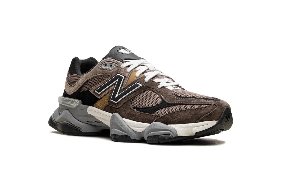 9060 Dark Mushroom U9060FMB