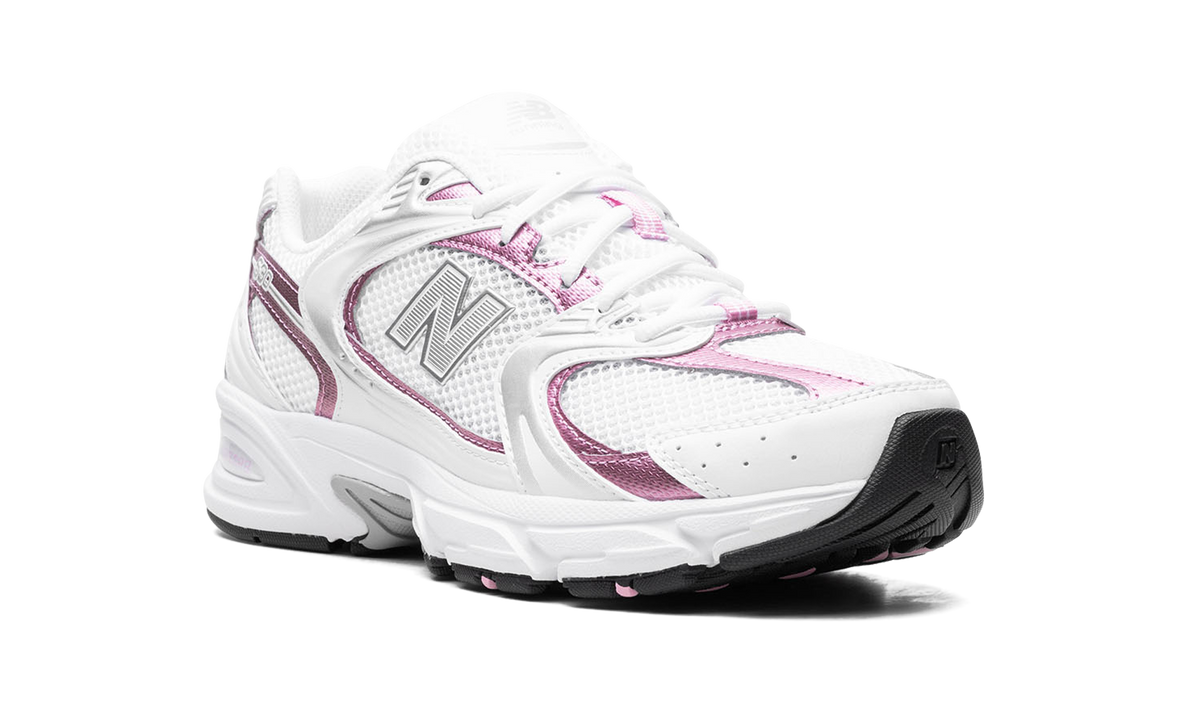 530 White / Pink MR530PK