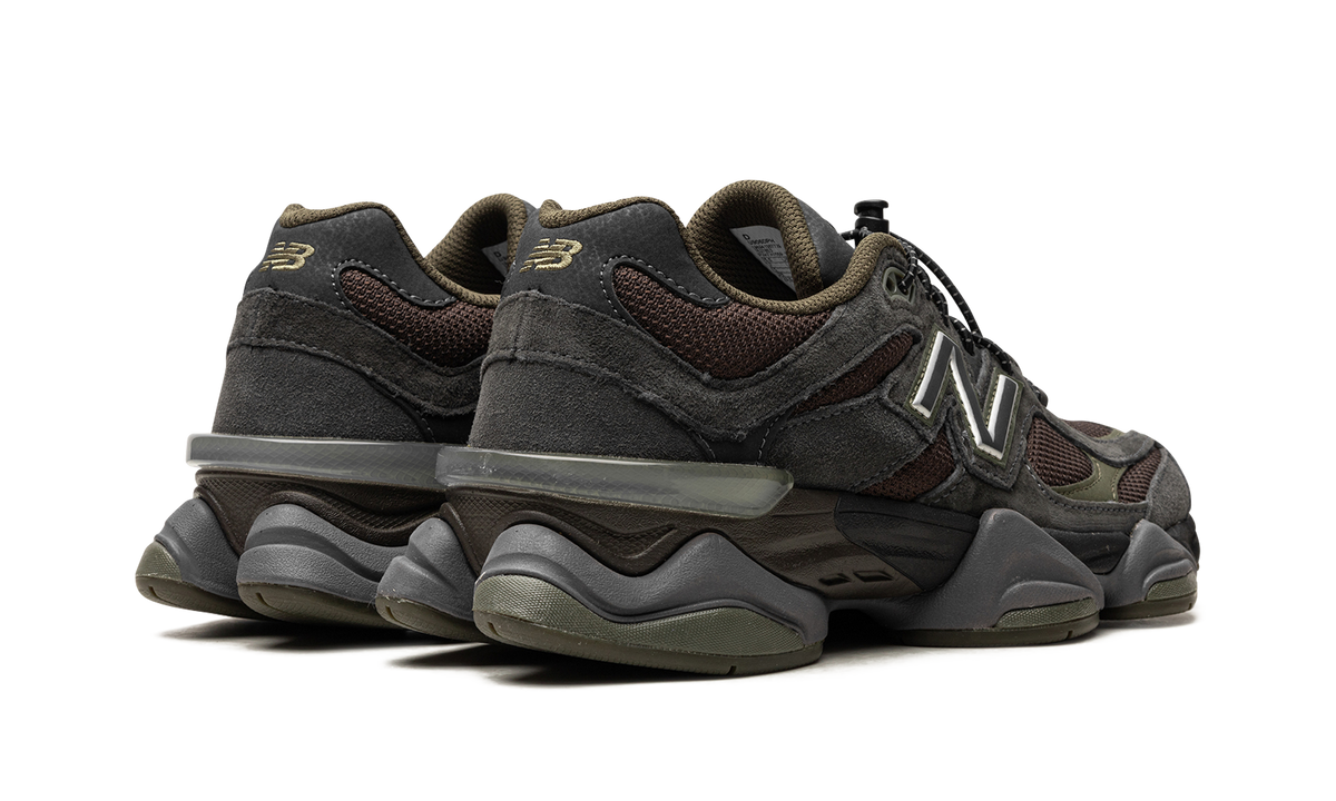 9060 Blacktop/Dark Moss/Black U9060PH