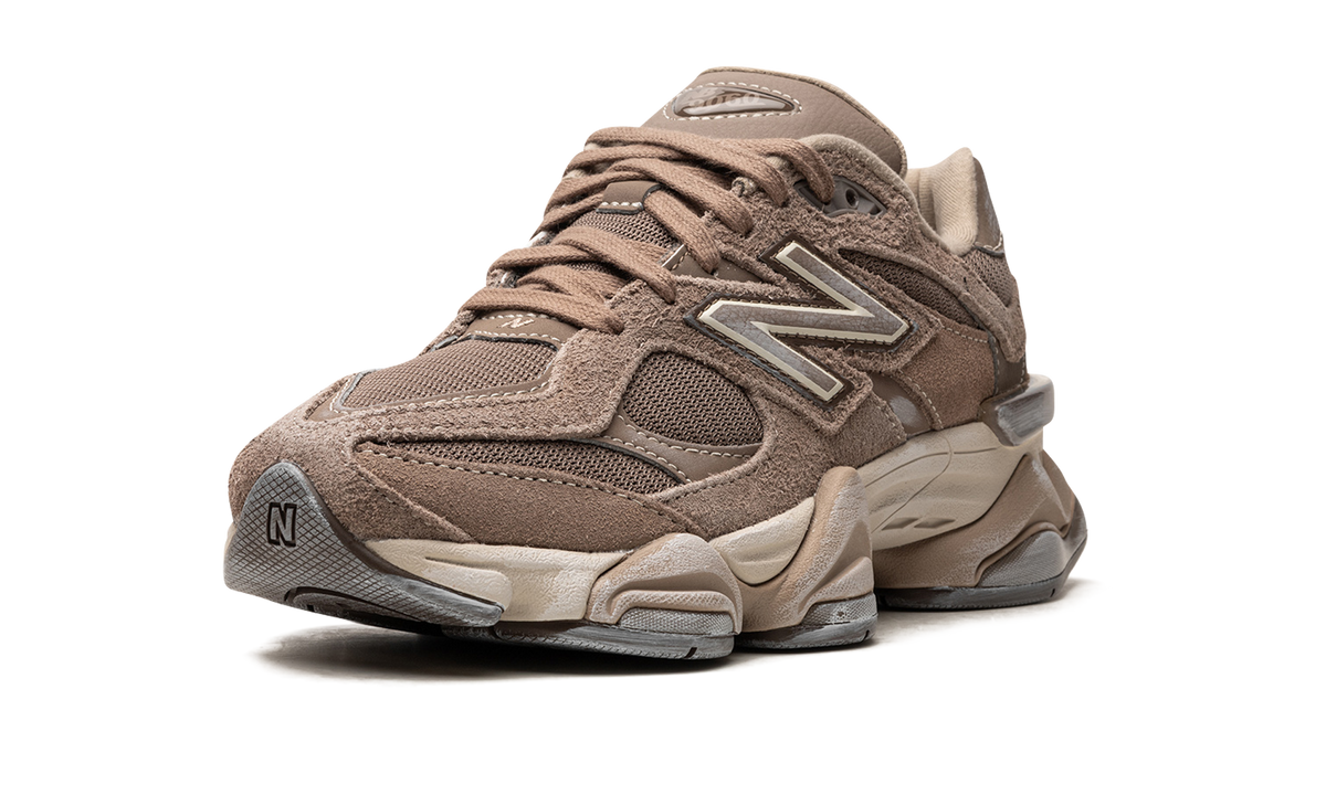 9060 Mushroom Brown U9060PB