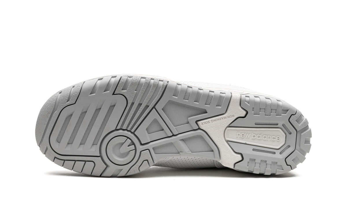650 Triple White BB650RWW