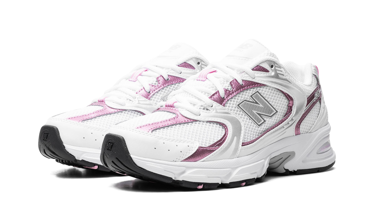 530 White / Pink MR530PK