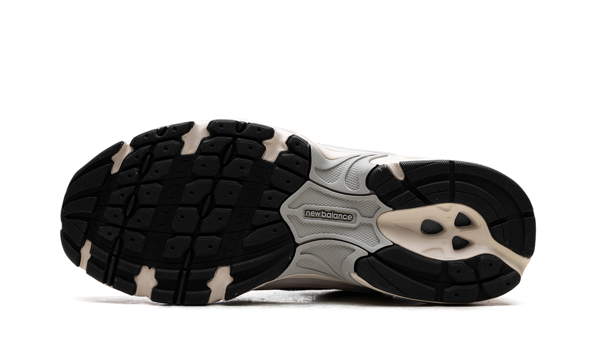 530 Moonrock Mushroom MR530CN