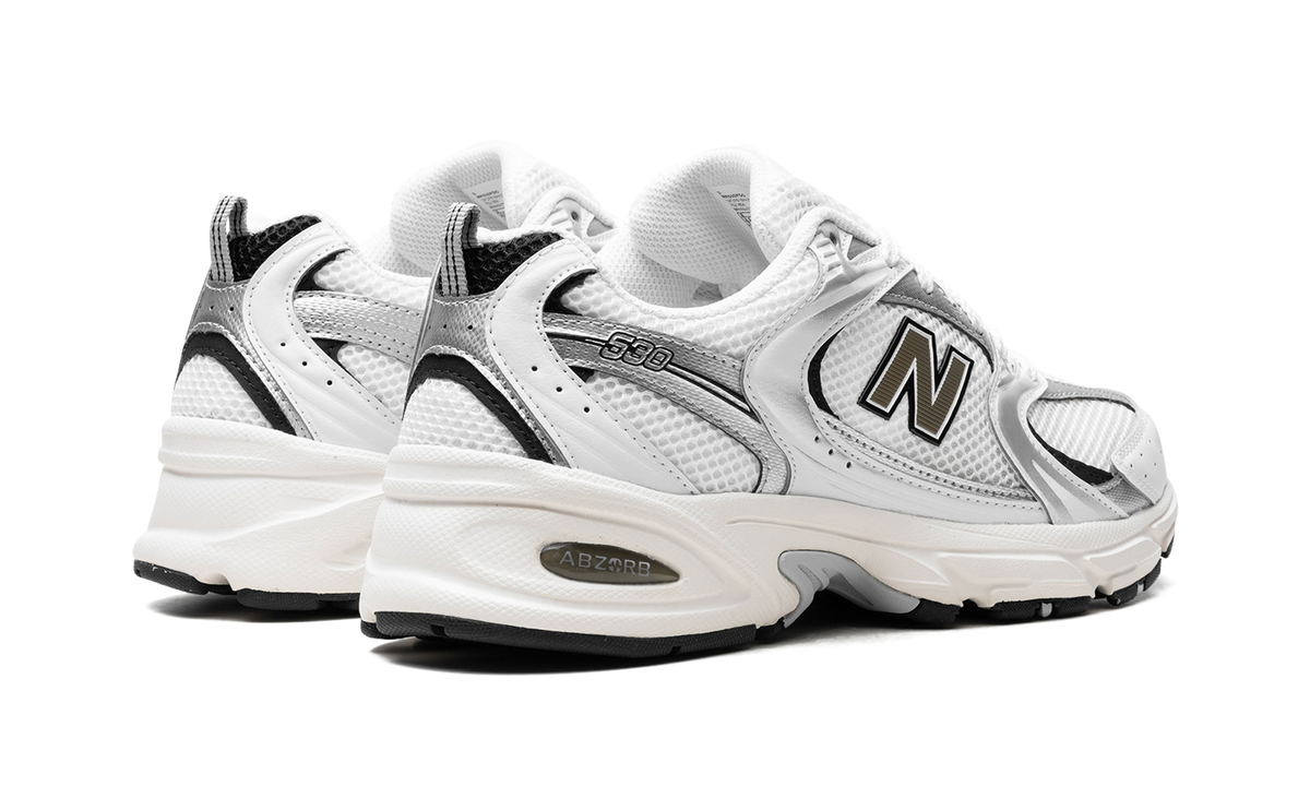 530 White Silver Black MR530FDO