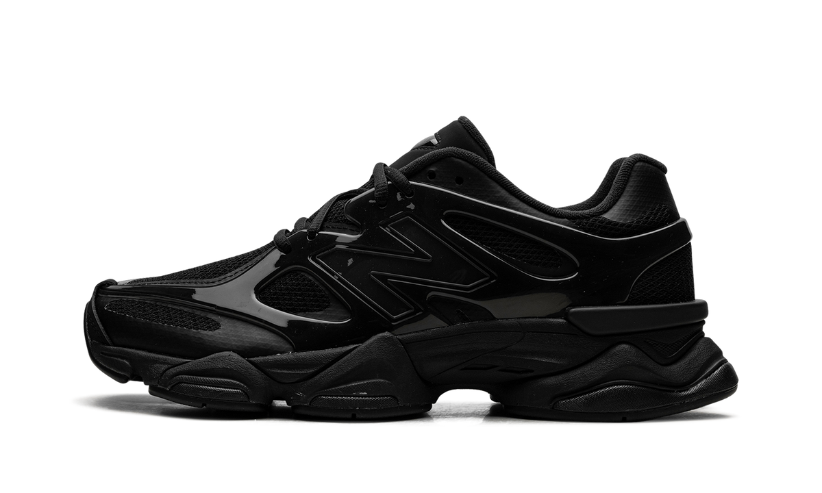 9060 Sea Stone Black U9060IMA