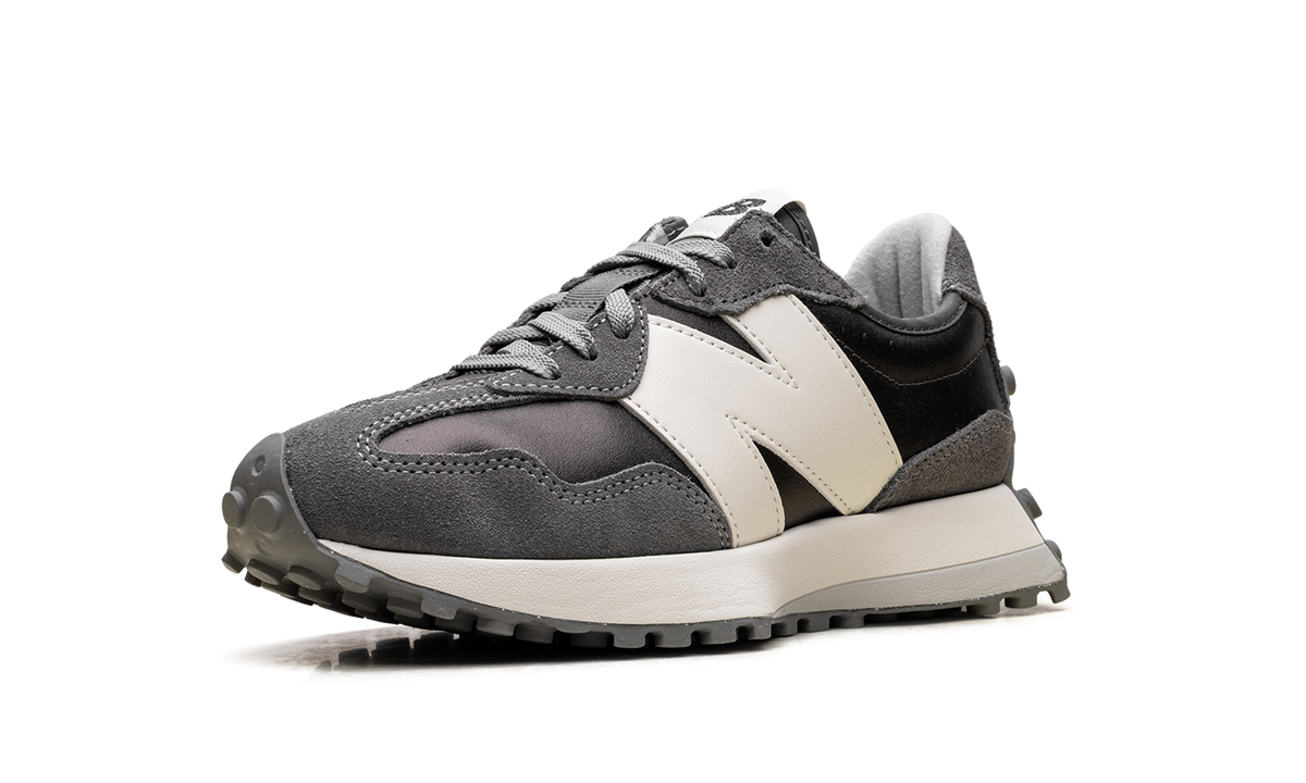 327 WMNS Black Metallic Castlerock WS327GLB
