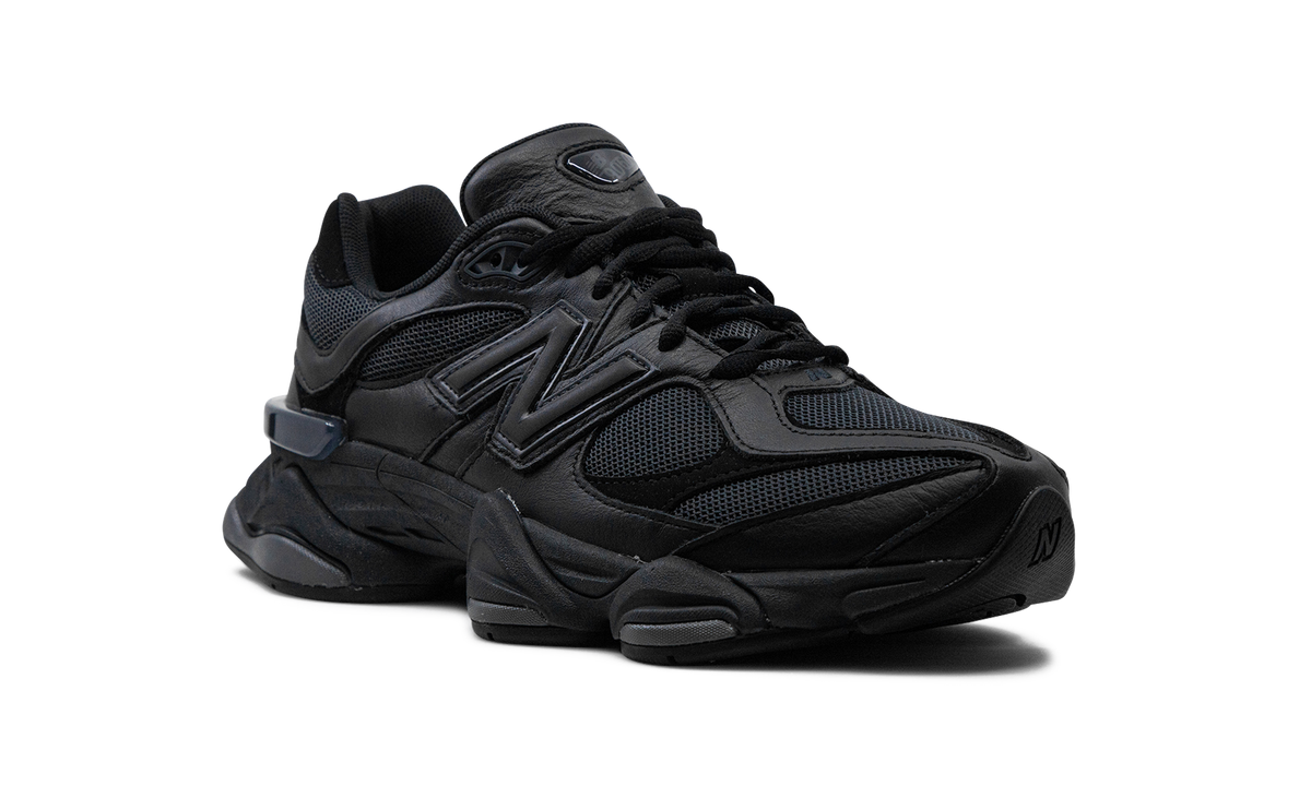 9060 BLACK U9060NRI