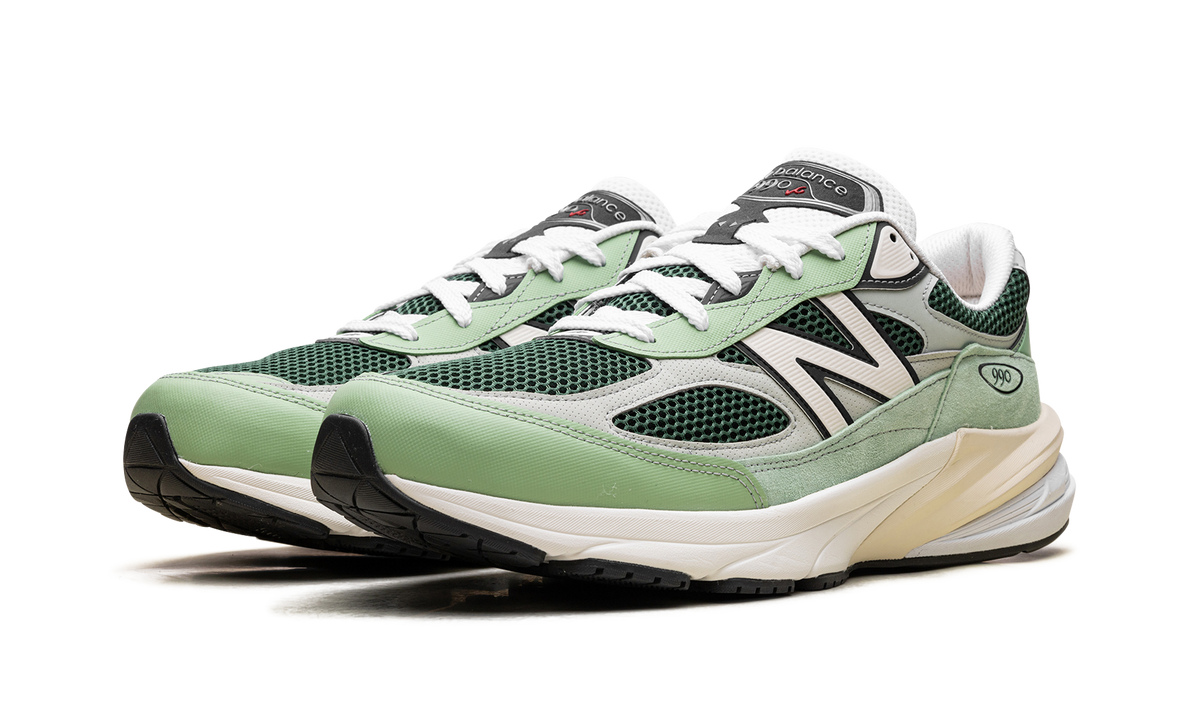 990v6 Made in USA - Avocado U990AB6