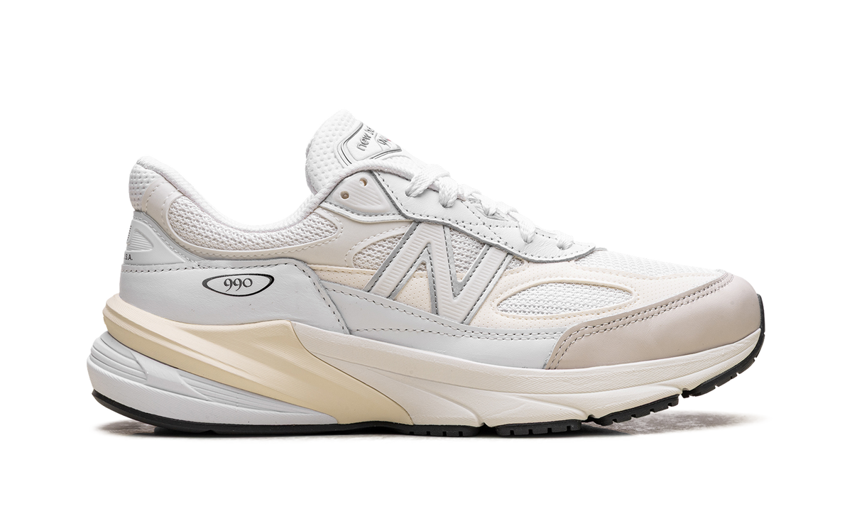 990v6 Made in USA - White Sea Salt U990GB6