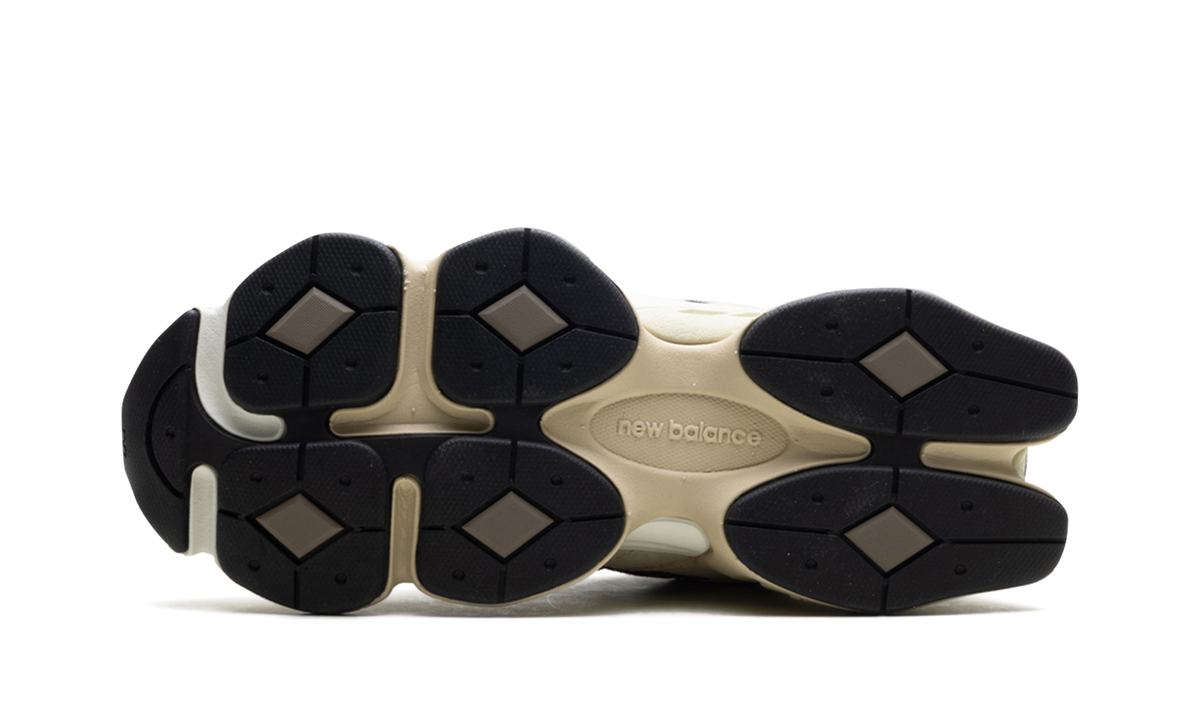 9060 Emerging Brown U9060FLP
