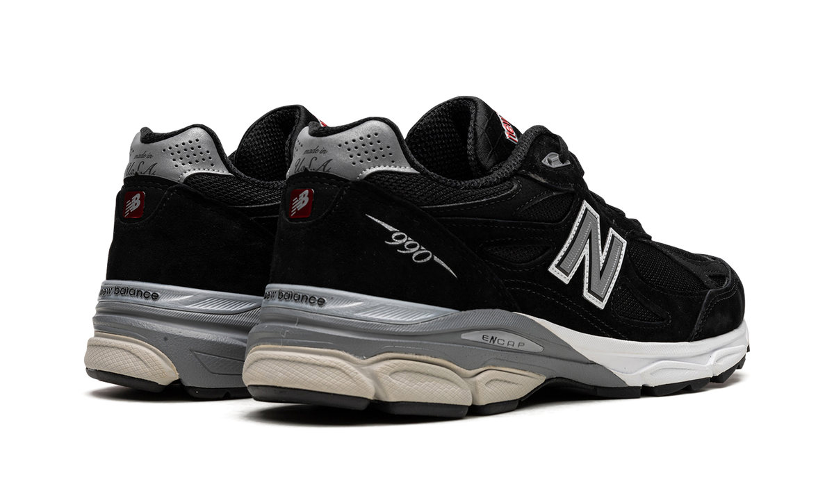 990v3 Black / White M990BS3