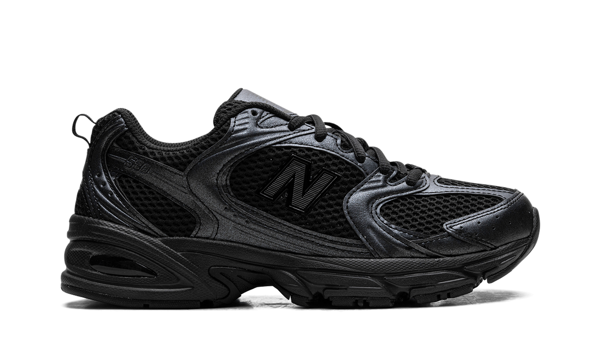 530 Black Dark Grey MR530PB