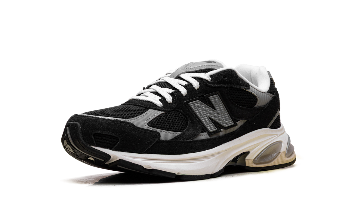 2010 Black / Shadow Grey U2010892