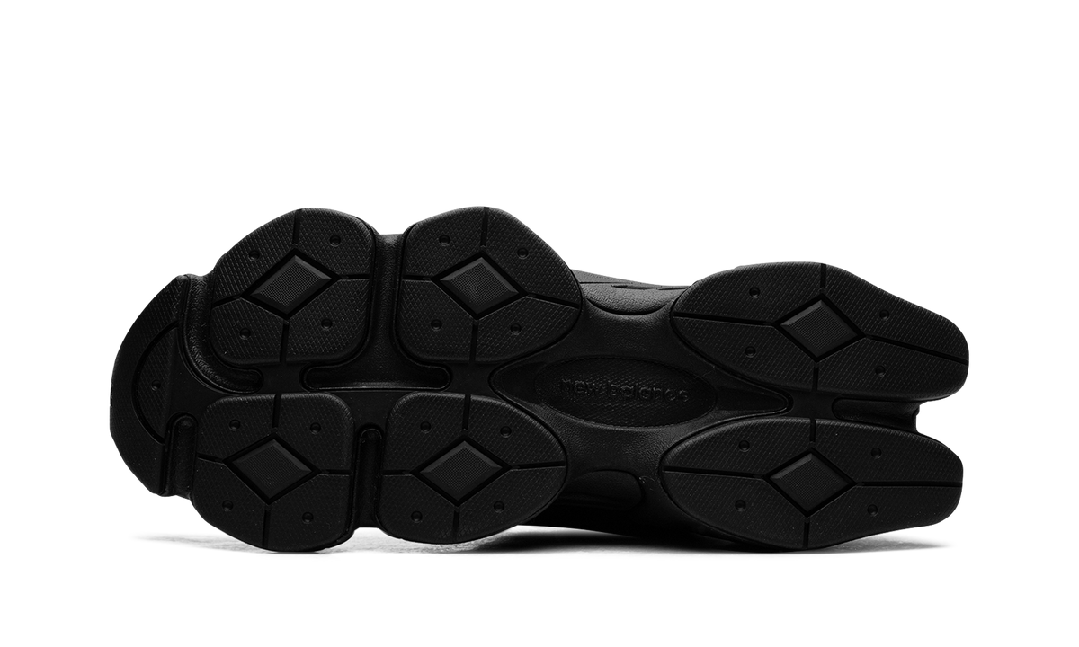 9060 Triple Black Patent U9060ZBO