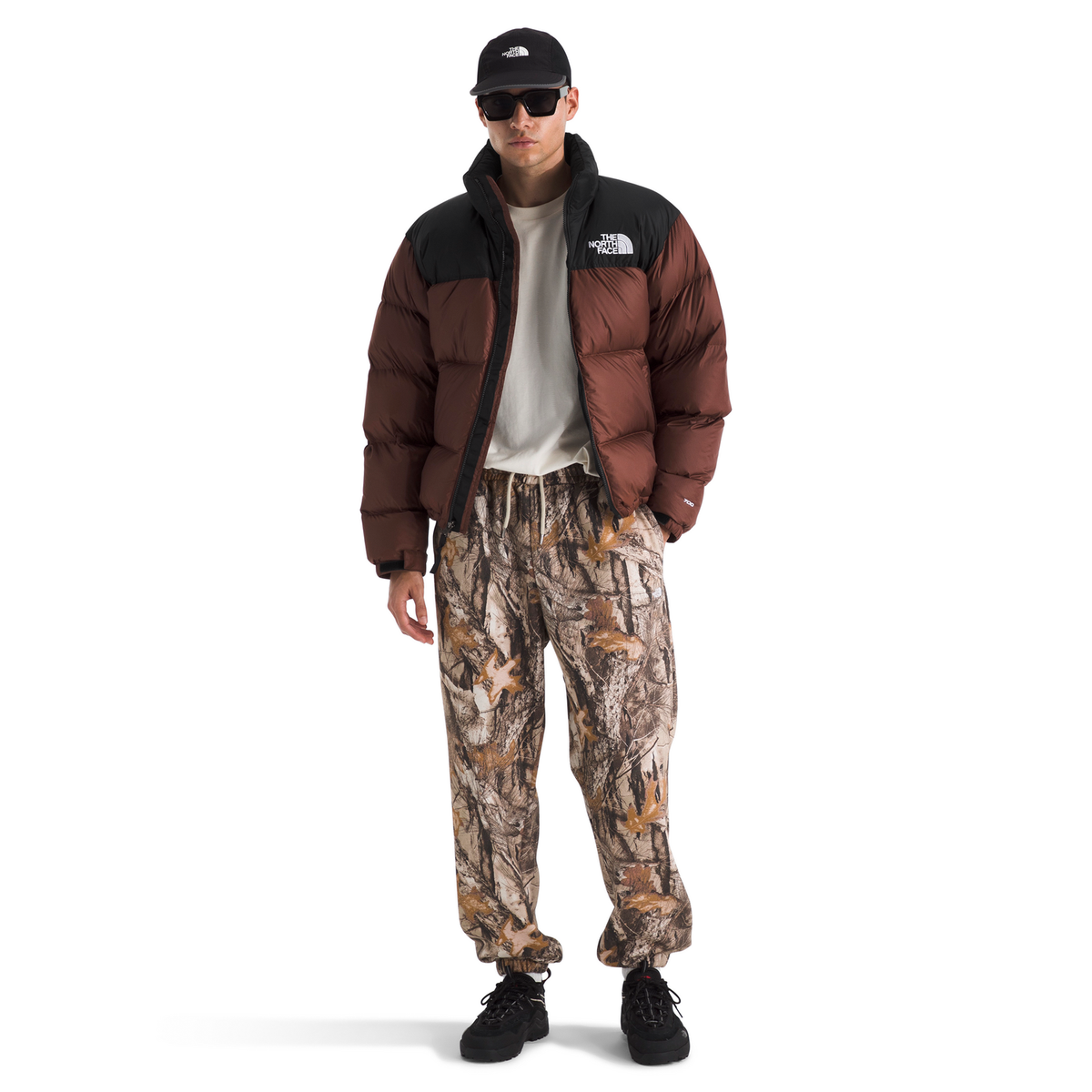 The North Face Men 996 Retro Nuptse Jacket in Ember Soil/TNF Black