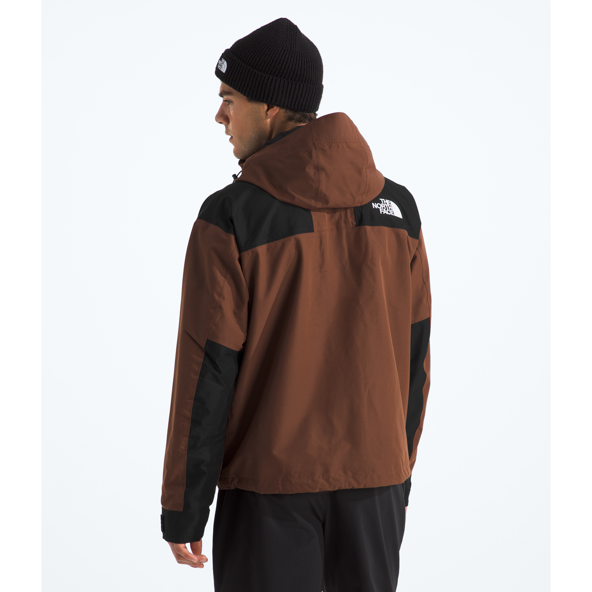 The North Face Men's DRYVENT  Mountain Jacket in Ember Soil/TNF Black