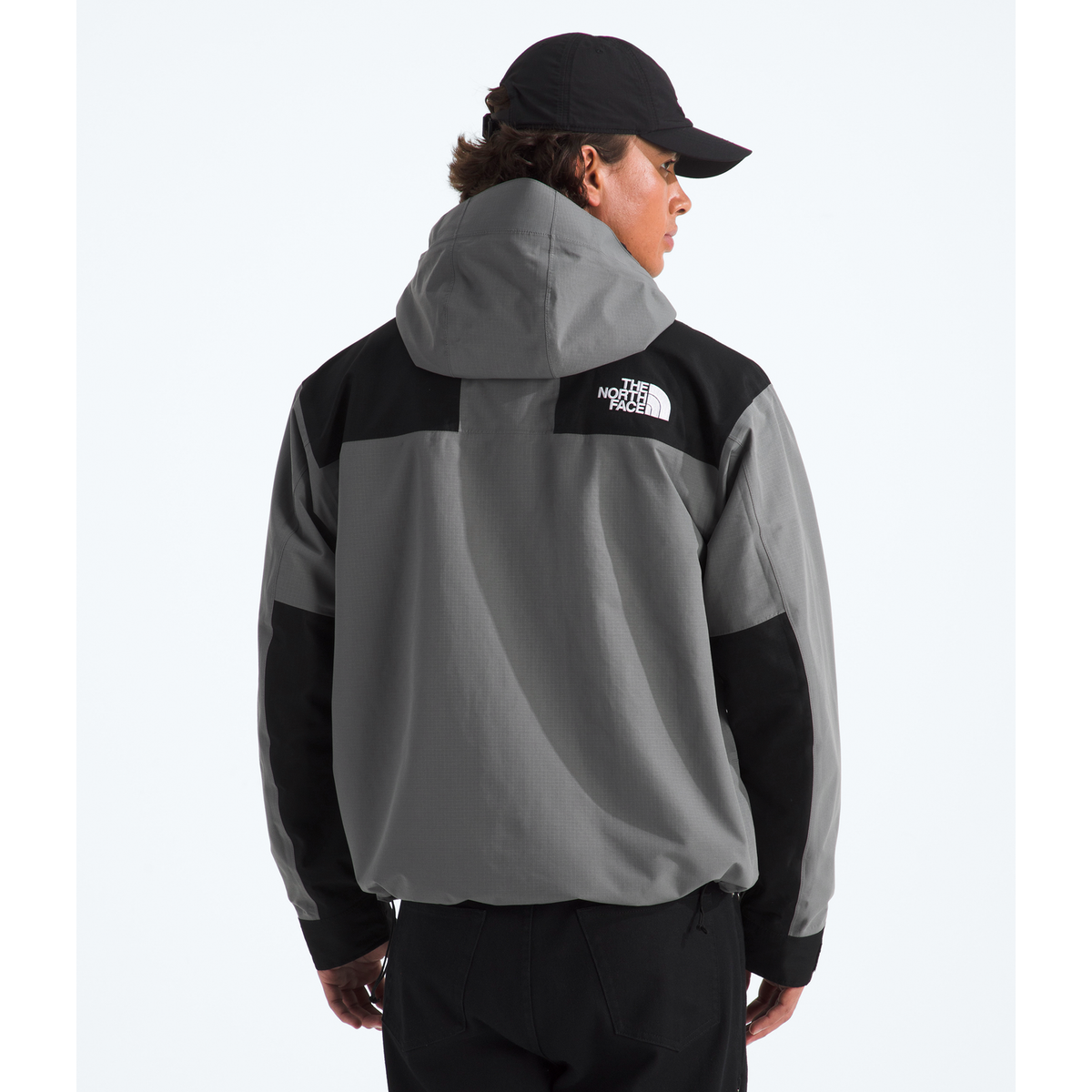 The North Face Men's DRYVENT Mountain Jacket in Smoked Pearl/TNF Black