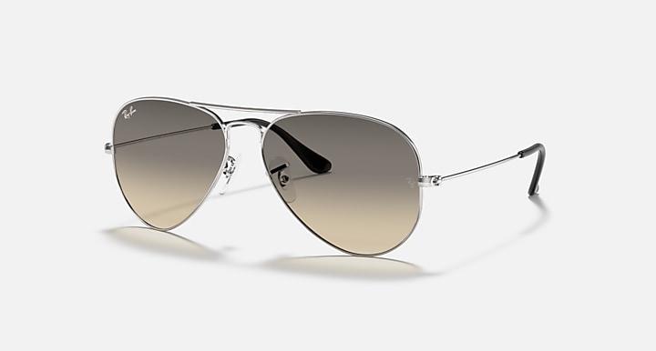Ray-Ban Aviator RB3025