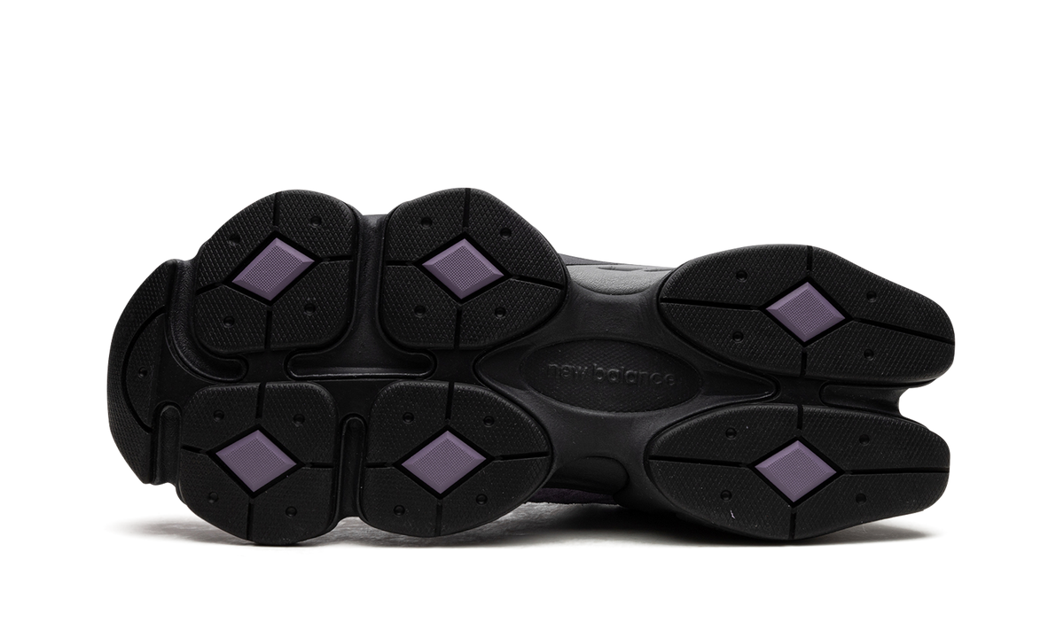 9060 Violet Noir U9060VRB