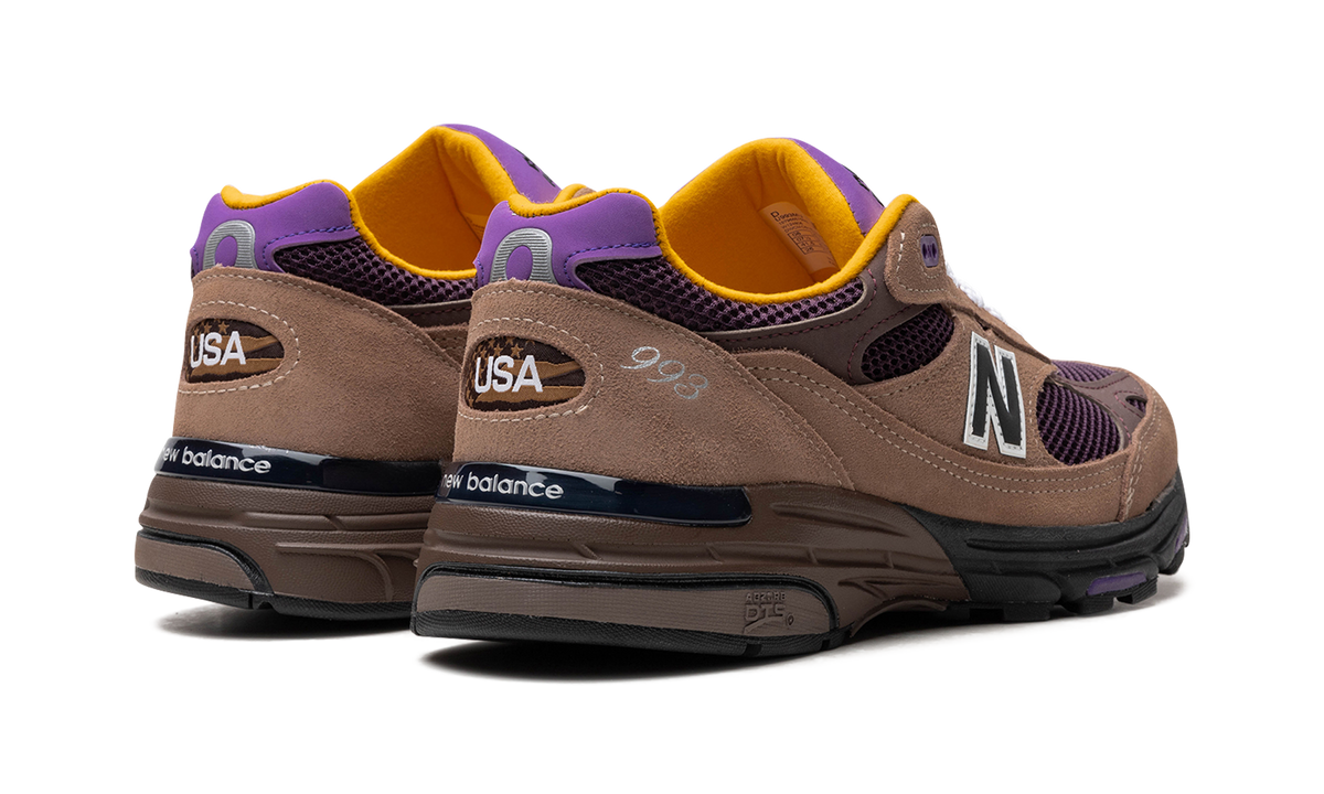 993 Made in USA - Mushroom / Midnight Violet U993MU