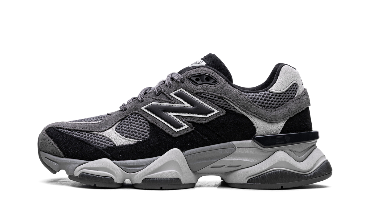 9060 Black / Casterock U9060ERA