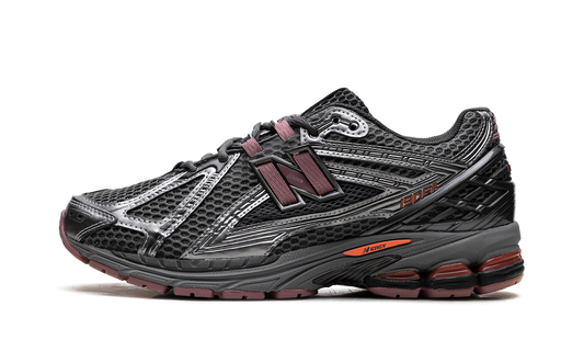 1906 Dark Silver Metallic / Rosewood U190629R