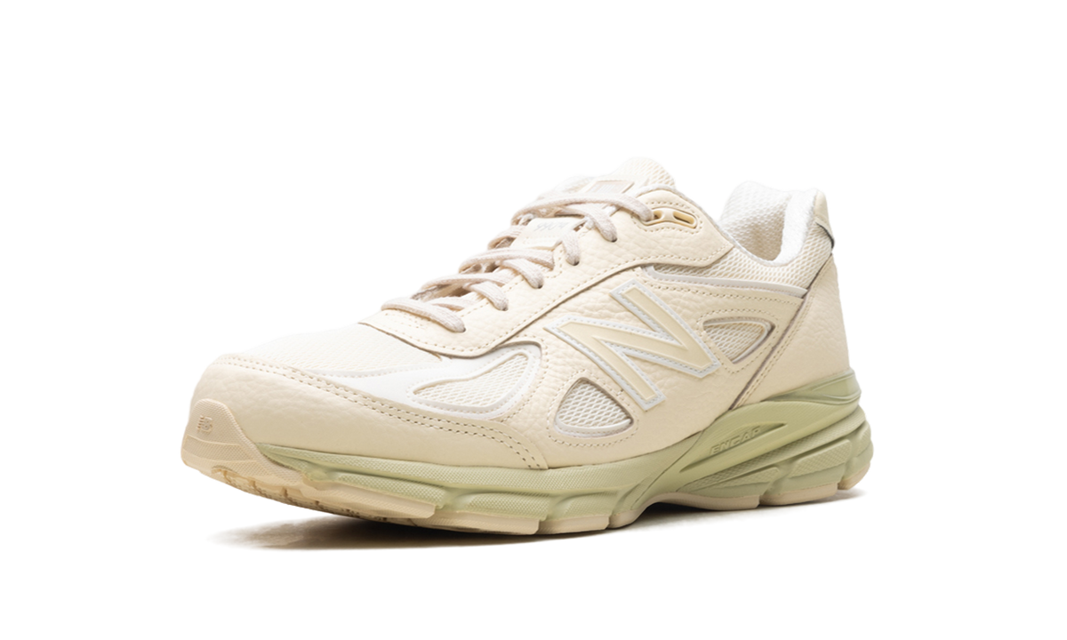 990v4 Made in USA - Macadamia Nut U990BO4