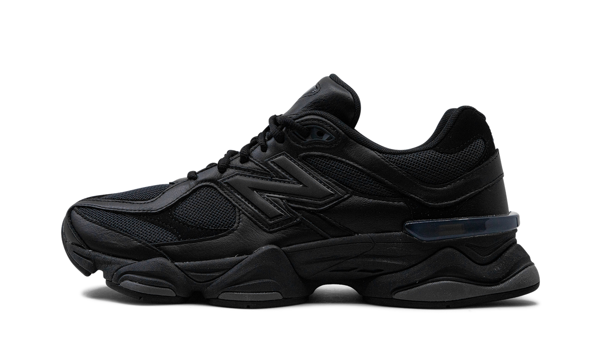 9060 BLACK U9060NRI