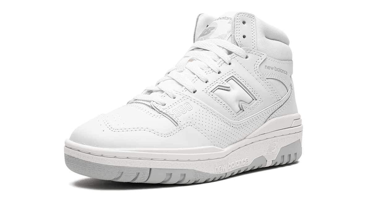 650 Triple White BB650RWW