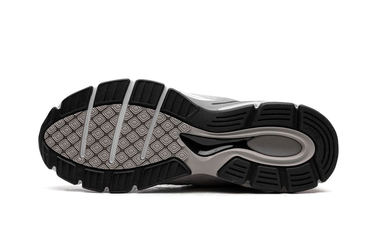 990v4 Grey U990GR4
