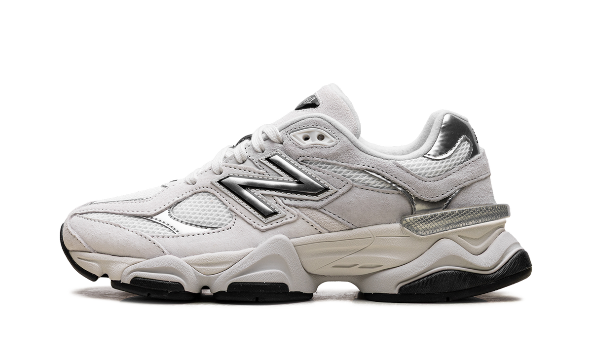 9060 White/Grey U9060JRB