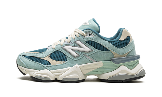 9060 New Spruce U9060FG