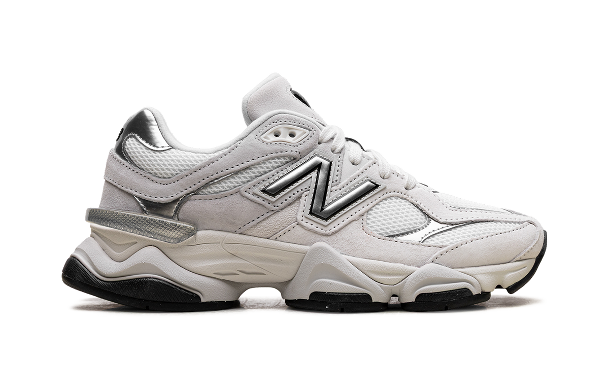9060 White/Grey U9060JRB