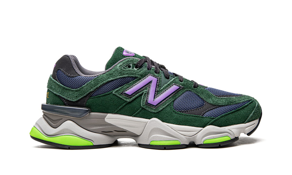 9060 Nightwatch Green U9060GRE