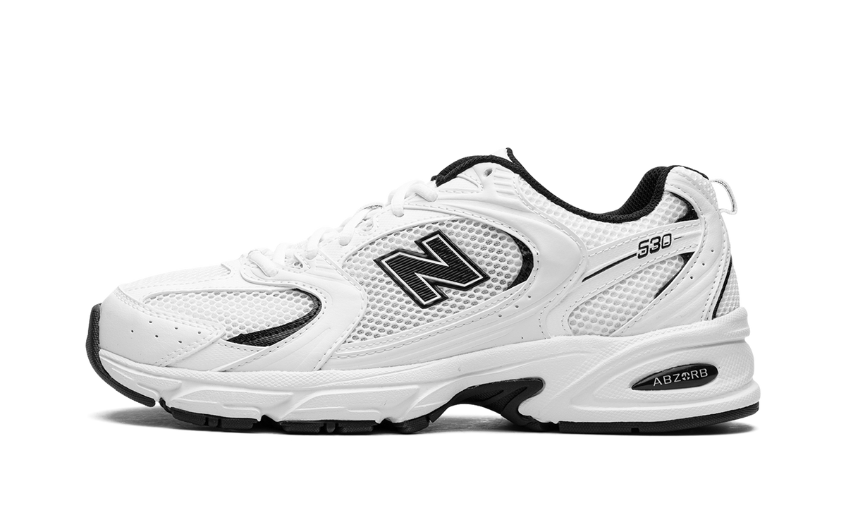 530 White Black MR530EWB
