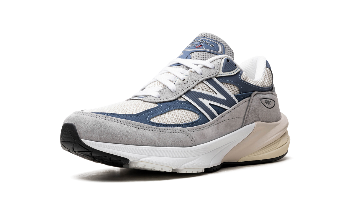 990v6 Made in USA - Grey Day U990TC6