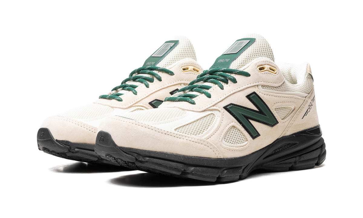 990v4 Made in USA - Macadamia Nut U990GB4