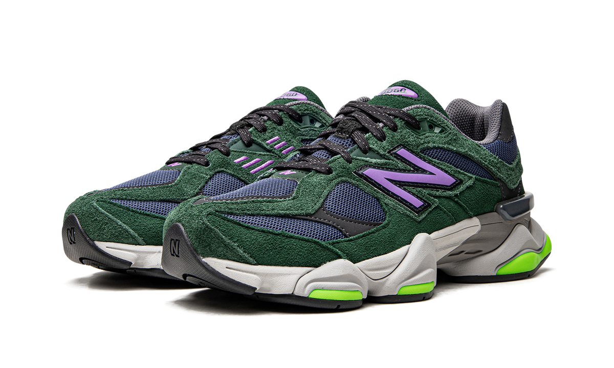 9060 Nightwatch Green U9060GRE