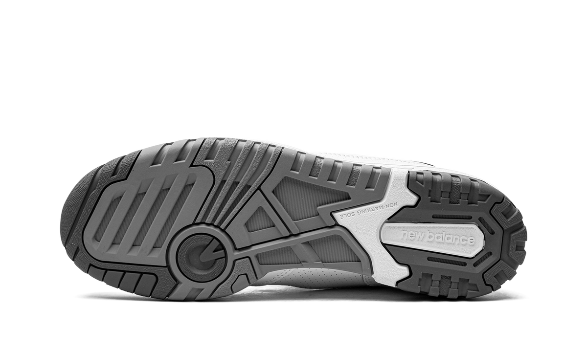 550 White / Grey BB550WTG
