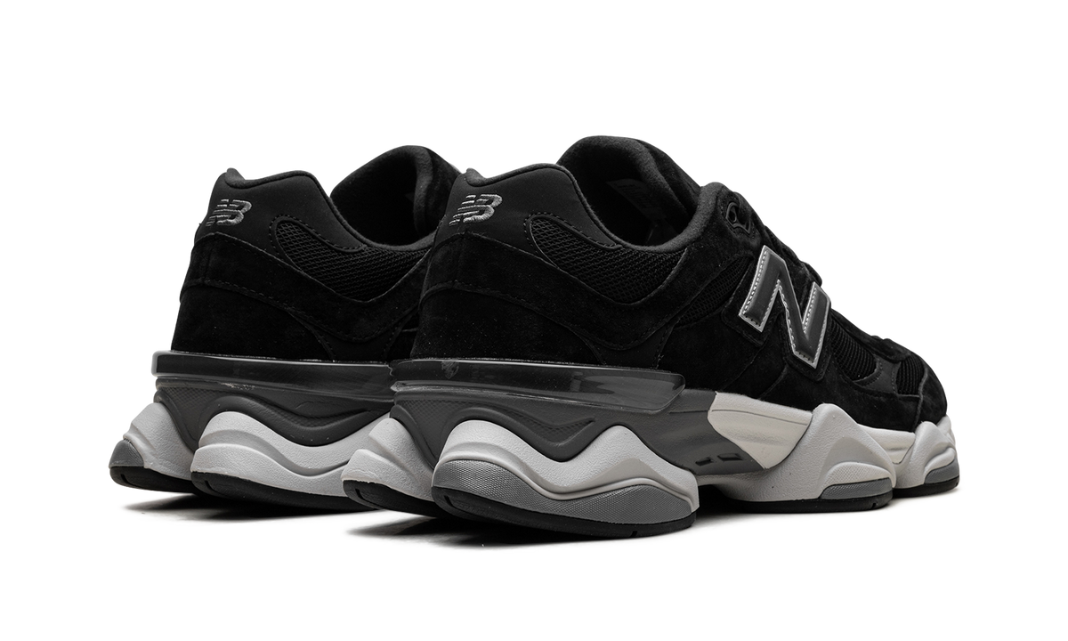 9060 Black Phantom U9060JBK