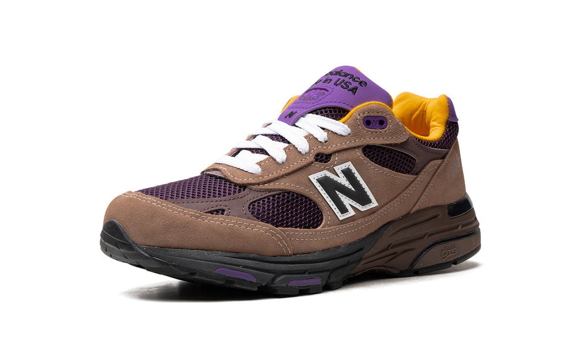 993 Made in USA - Mushroom / Midnight Violet U993MU