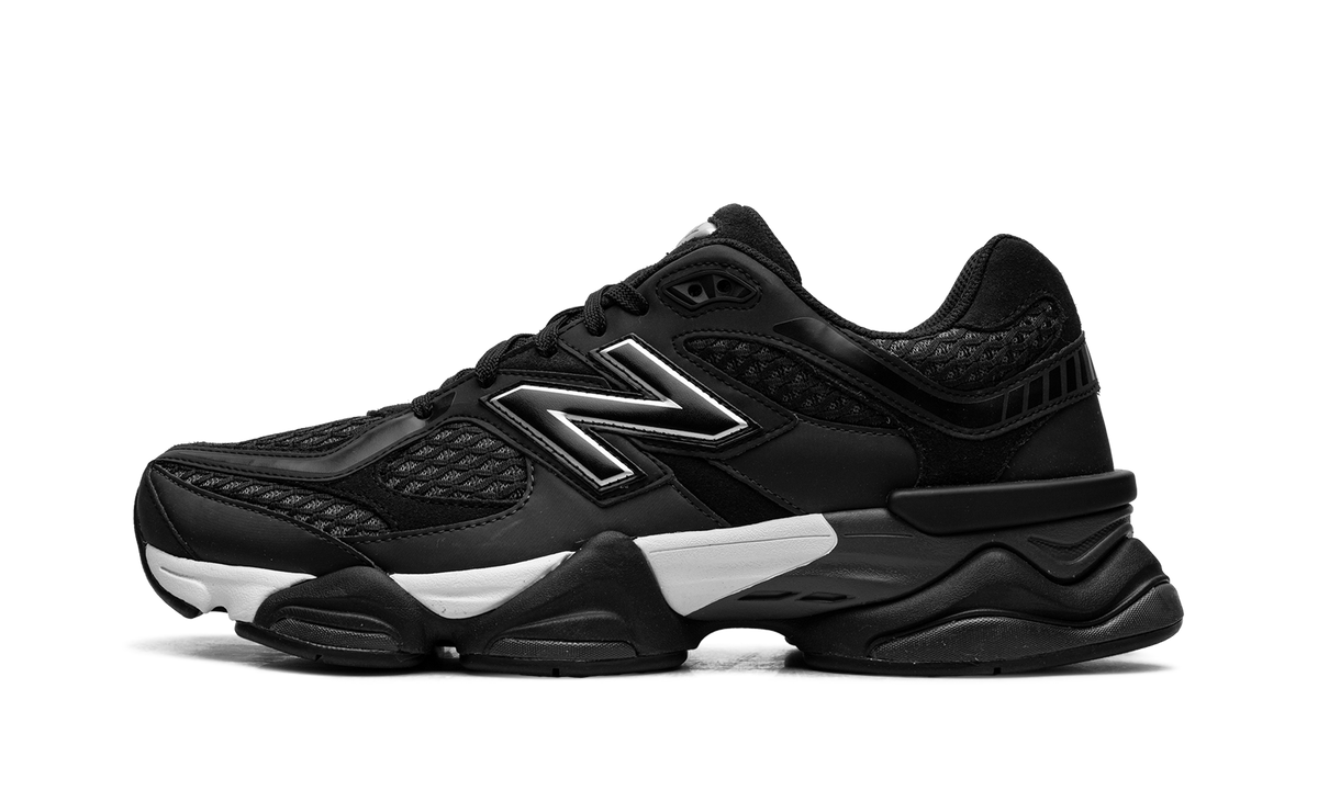 9060 Shoe Palace - Black/Silver U9060PNR
