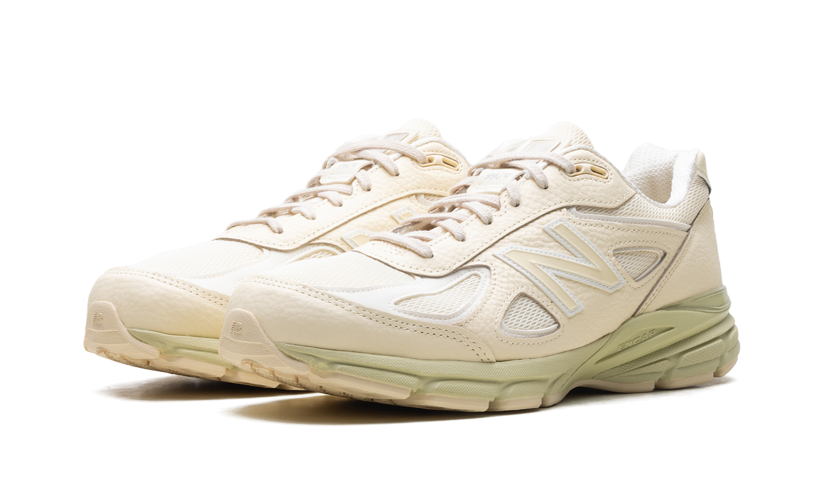 990v4 Made in USA - Macadamia Nut U990BO4