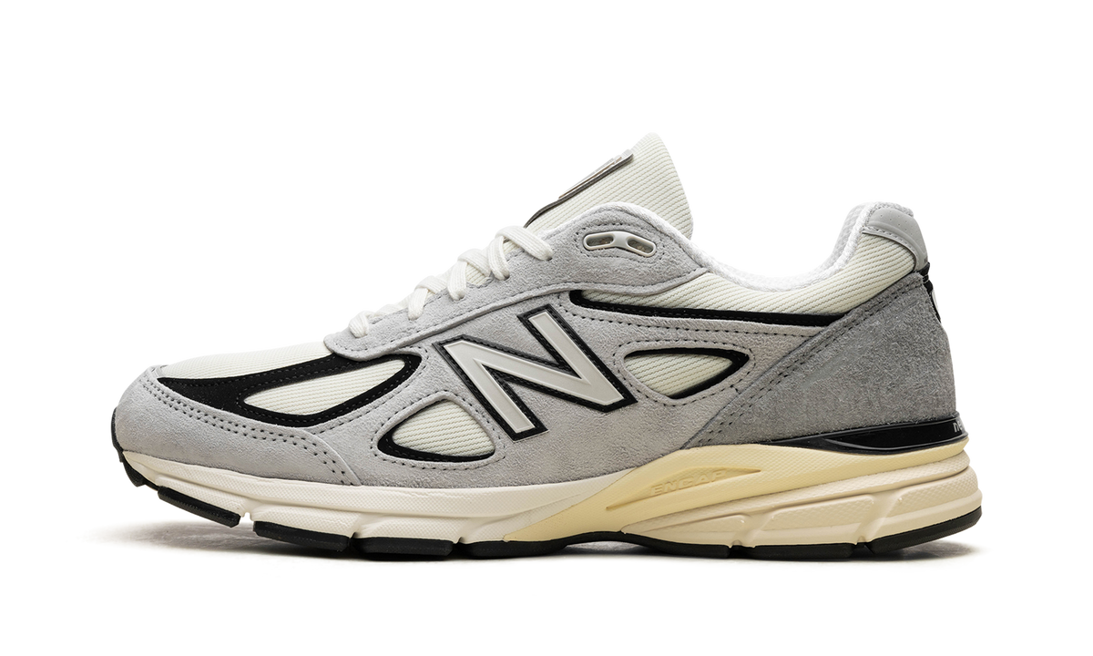 990v4 Made in USA - Grey / Black U990TG4