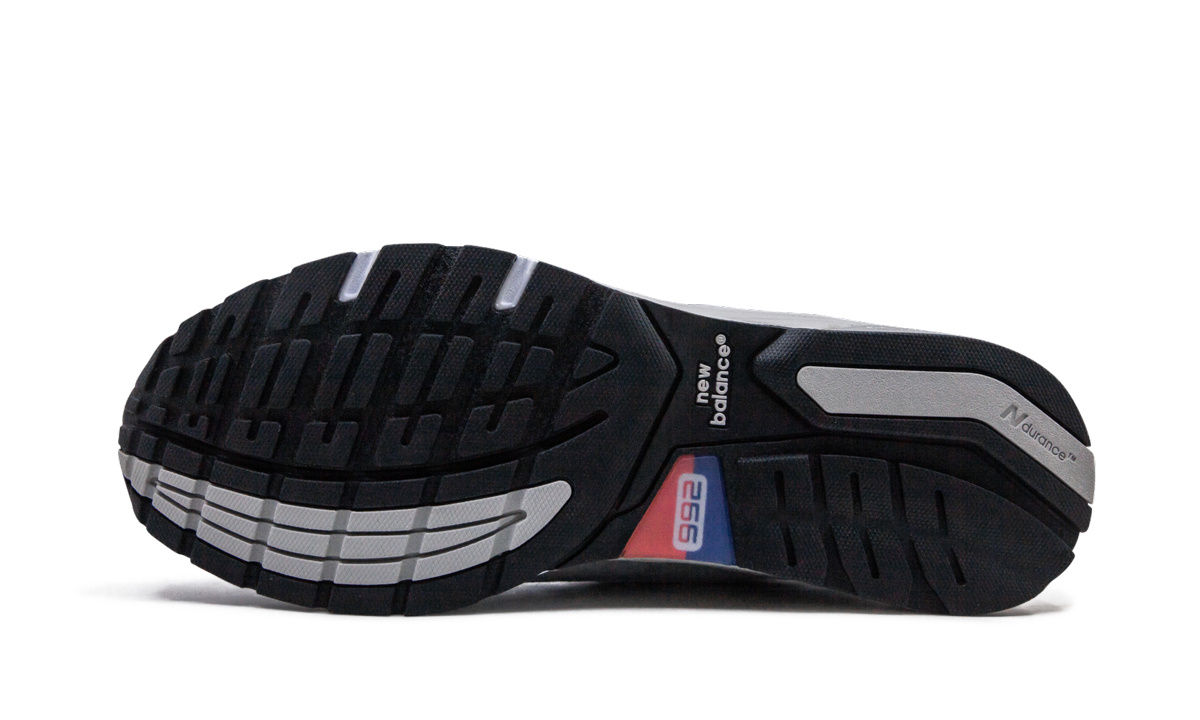 992 Grey M992GR