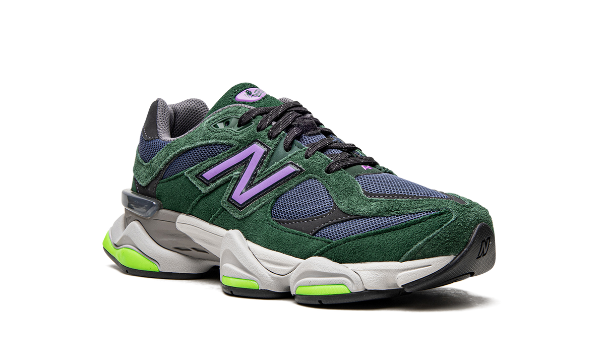 9060 Nightwatch Green U9060GRE
