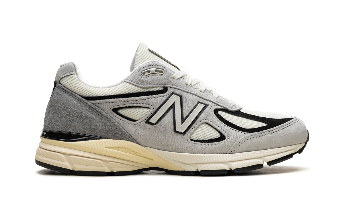 990v4 Made in USA - Grey / Black U990TG4
